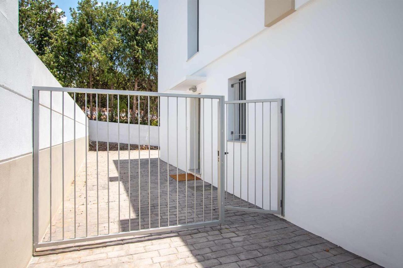 Villa Capistrano Garden, Piscina Privada Y Vistas Al Mar Nerja Exterior foto